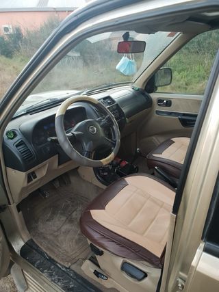 Nissan Terrano 2002