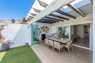 Casa adosada en venta en El Faro de Calaburra - Chaparral en Mijas