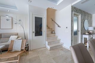 Casa adosada en venta en El Faro de Calaburra - Chaparral en Mijas