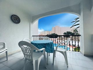 Piso en alquiler en La Carihuela en Torremolinos