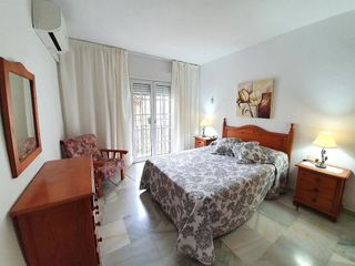 Piso en alquiler en La Carihuela en Torremolinos