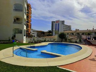 Piso en alquiler en La Carihuela en Torremolinos