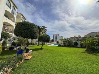 Piso en alquiler en La Carihuela en Torremolinos