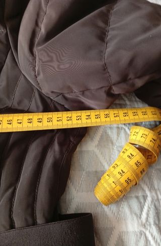 Abrigo plumífero marrón Talla M