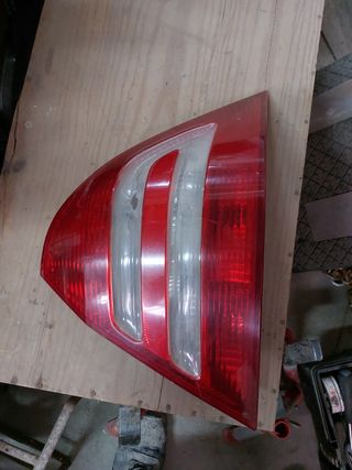 Faro Trasero Mercedes W203