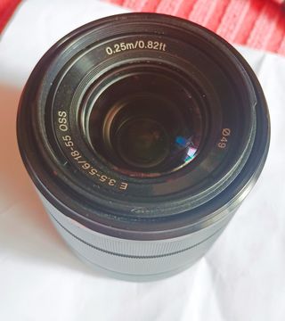 Objetivo Sony SEL 1855 + Parasol ALC-SH112