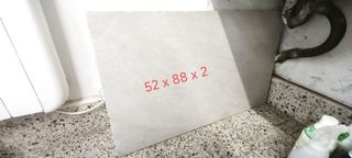 Pieza de mármol blanco de 52 x 88 x 2 cm