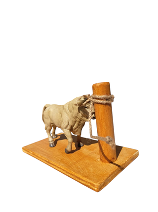Pilón taurino infantil de madera