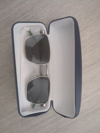 Gafas de Sol Lacoste Plata y Negro