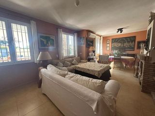 Chalet en venta en Oromana en Alcalá de Guadaira