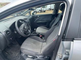 SEAT Leon 2012 1.6 TDI CR Reference 105 cv