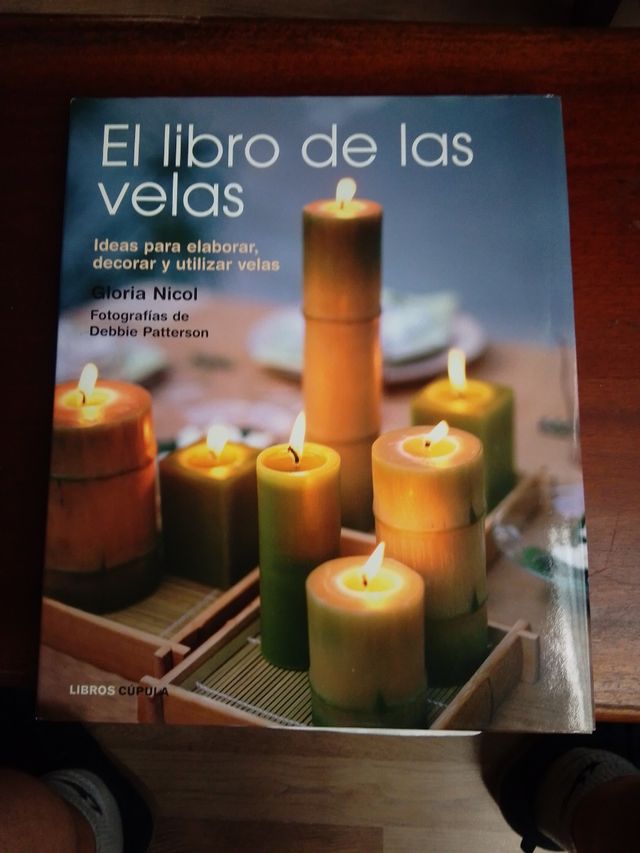 El libro de las velas (Spanish Edition)