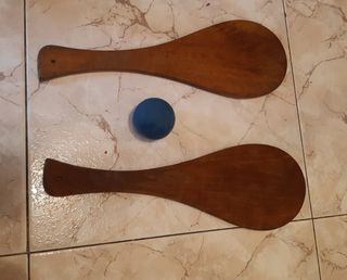 Raquetas y pelota para playa o niños. Regalo