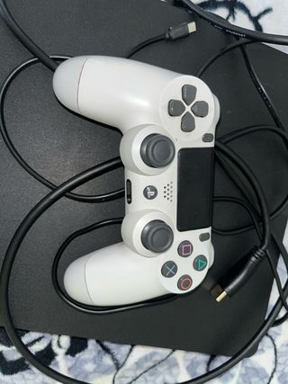 PS4 (PlayStation 4) Negra
