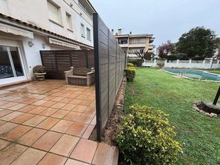 Casa adosada en venta en Centre - Estanys en Castell-Platja d´Aro
