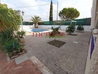 Chalet en alquiler en Crevillent