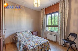 Chalet en venta en Gójar