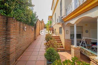 Chalet en venta en Gelves
