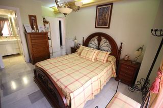 Casa pareada en venta en Residencial Triana - Barrio Alto en Gabias (Las)