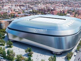 Local comercial en alquiler en Bellas Vistas en Madrid