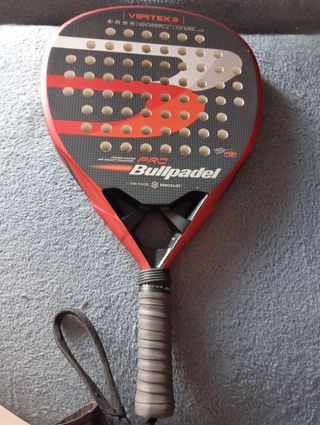 Pala Padel Bullpadel Vertex JR Roja