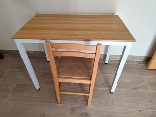Mesa de cocina o escritorio madera y metal