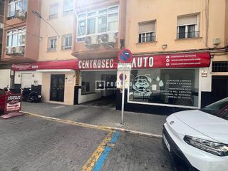 Local comercial en alquiler en Perchel Norte - La Trinidad en Málaga