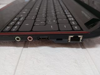 Portatil ACER ASPIRE ONE 532H-2BR (1710)