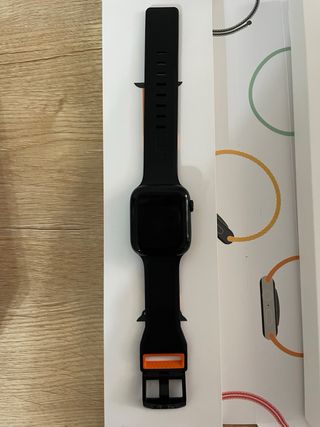 Apple Watch Series 7 Negro y Amarillo