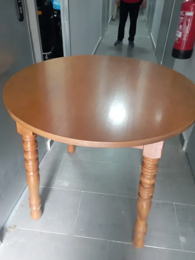 Mesa camilla redonda de pino 90cm