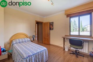 Chalet en venta en Gójar
