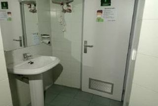 Local comercial en alquiler en Ensanche en Coruña (A)