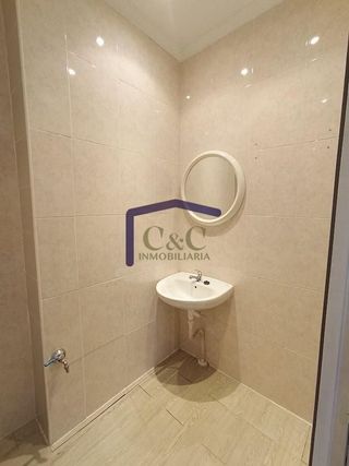 Local comercial en alquiler en Manzanares