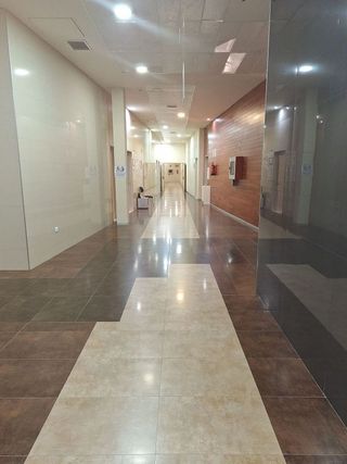Oficina en alquiler en Parque Atlántico - Los Arcos - Aeropuerto Viejo en Sevilla