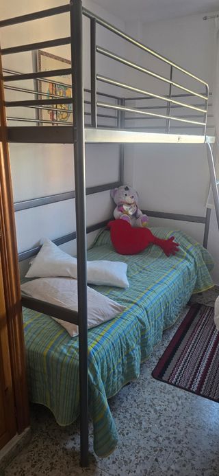 Litera metálica en perfecto estado,ya esta demonto