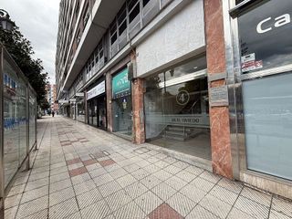 Local comercial en alquiler en La Ería - Masip en Oviedo