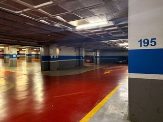 Garaje en venta en Creu Alta en Sabadell