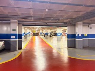 Garaje en venta en Creu Alta en Sabadell
