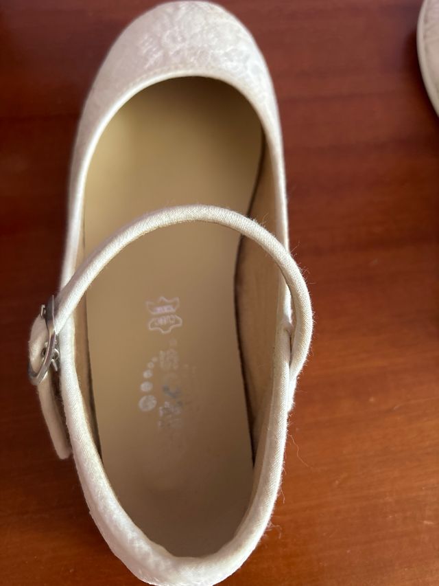 Bailarinas encaje blanco Talla 33 “Keitos”