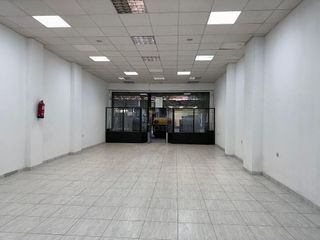 Local comercial en alquiler en Txagorritxu - El Pilar en Vitoria-Gasteiz