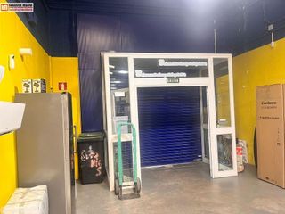 Nave industrial en venta en Zona Industrial en Paracuellos de Jarama