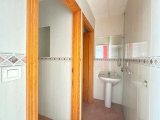 Local comercial en venta en Petrer