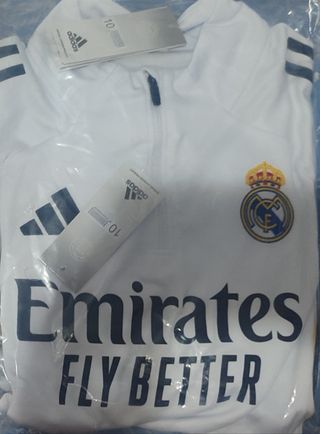 Chándal Real Madrid talla 10