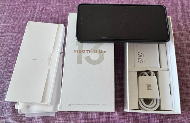 Móvil libre Xiaomi 13 Lite.  no negociable