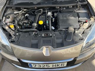 Renault Megane Sport Tourer 2012