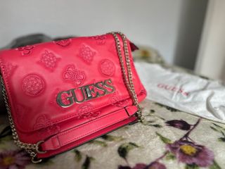 Bolso Guess Rosa coral