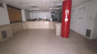 Local comercial en alquiler en Cappont en Lleida