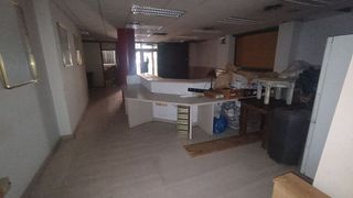 Local comercial en alquiler en Cappont en Lleida
