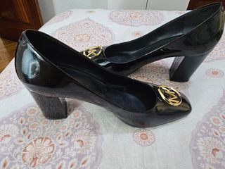 Zapatos Michael Kors Negros Charol Tacon