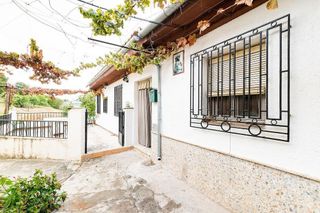 Chalet en venta en Moclín